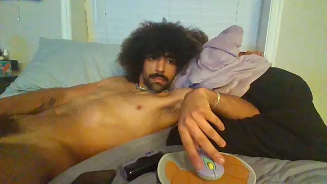 bigcockdezz online show from May 25, 7:03 am
