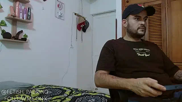 fetish padrino online show from March 6, 9:09 pm
