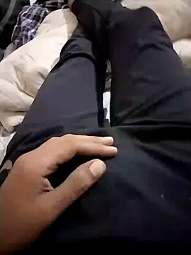 black cobra70 online show from December 30, 1:47 pm