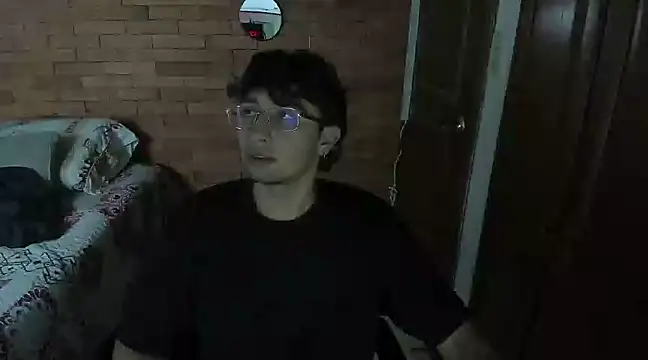 Dereck Dickson online show from December 20, 6:35 pm