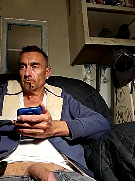 Pumpndeep online show from April 29, 7:13 am