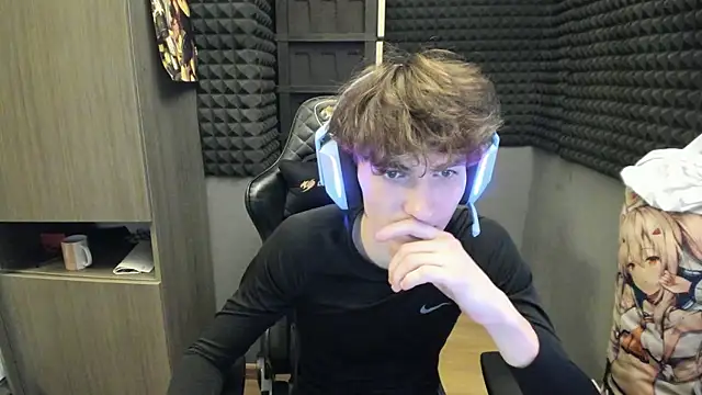 bambelbye online show from December 6, 7:34 pm