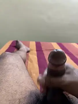 Snapshot of cum4mheaven chatting on January 4, 9:32 am cum4mheaven online show from January 4, 9:32 am