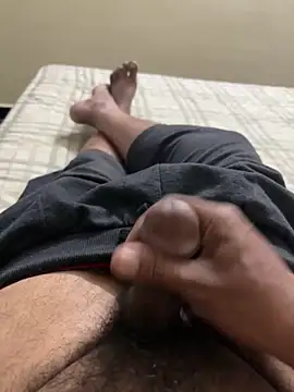 Snapshot of cum4mheaven chatting on January 25, 2:15 am cum4mheaven online show from January 25, 2:15 am