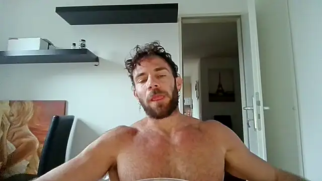 alpha-hunk online show from October 4, 2:33 pm