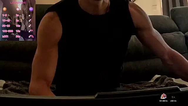 Snapshot of ApollonFit_x69 chatting on October 20, 2:43 pm ApollonFit x69 online show from October 20, 2:43 pm