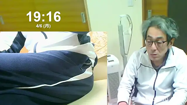 mama010-chan online show from April 6, 10:16 am