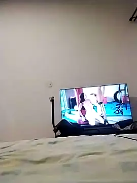 Snapshot of HPBRYAN chatting on March 14, 3:59 am HPBRYAN online show from March 14, 3:59 am