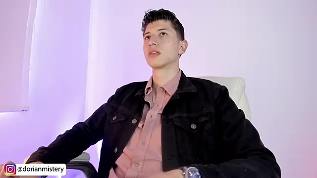 Dorianmistery2322  online show from April 11, 7:50 pm