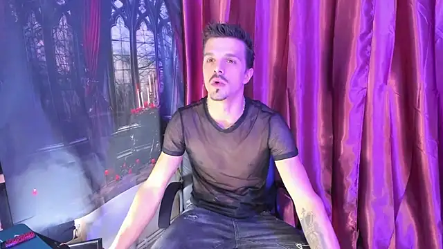 DonyBrown online show from November 18, 5:33 am