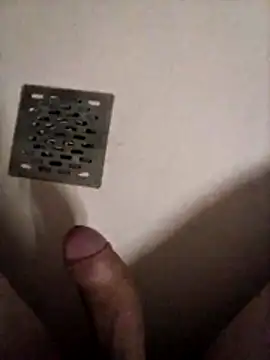 lovedoggy03 online show from April 20, 11:35 am