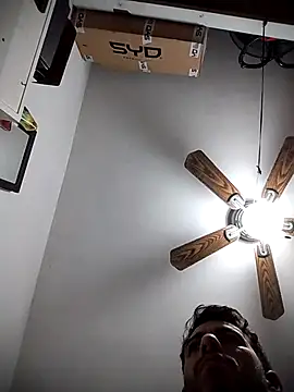 jhonyhot9292 online show from March 14, 9:22 pm