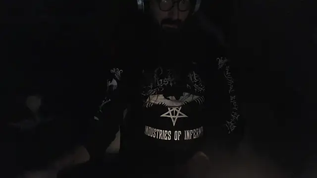 contemptumundi888 online show from November 15, 10:45 pm