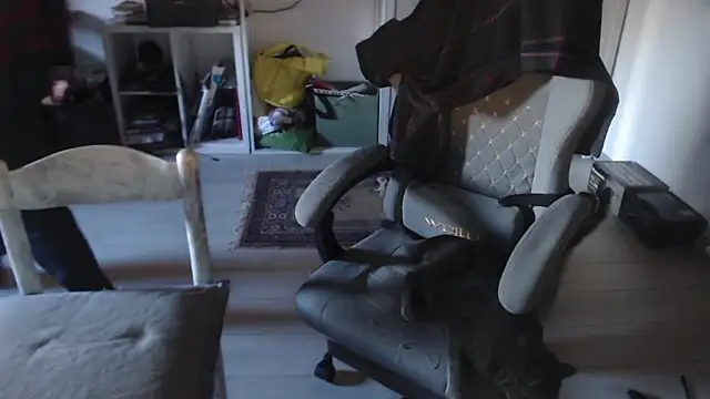 contemptumundi888 online show from February 20, 9:55 am