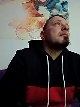 ich411983 online show from October 28, 10:34 pm