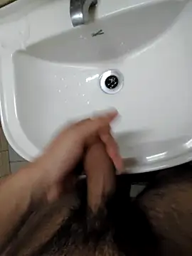 KeepCummingForYou73 online show from February 4, 10:27 pm