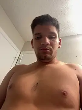 Snapshot of Anmaro05 chatting on September 17, 5:41 am Anmaro05 online show from September 17, 5:41 am