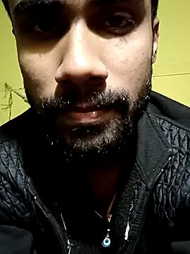 Snapshot of Skinny_Bigass_23 chatting on December 13, 5:43 pm Skinny Bigass 23 online show from December 13, 5:43 pm