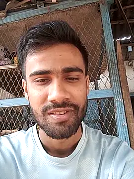 Snapshot of Skinny_Bigass_23 chatting on March 2, 6:16 am Skinny Bigass 23 online show from March 2, 6:16 am