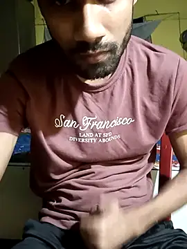 Snapshot of Skinny_Bigass_23 chatting on March 17, 8:19 pm Skinny Bigass 23 online show from March 17, 8:19 pm