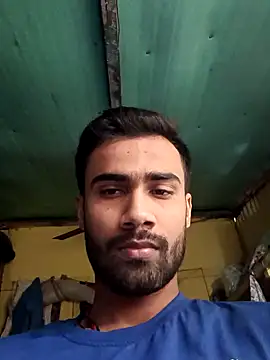 Snapshot of Skinny_Bigass_23 chatting on January 14, 11:31 am Skinny Bigass 23 online show from January 14, 11:31 am