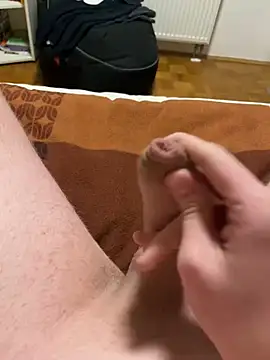 Tommy Sklave online show from December 18, 7:19 pm