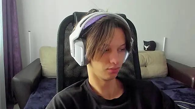 Ostin meow online show from November 14, 6:27 am