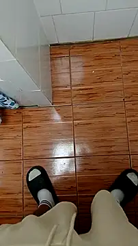 tula chyk online show from March 12, 6:04 pm