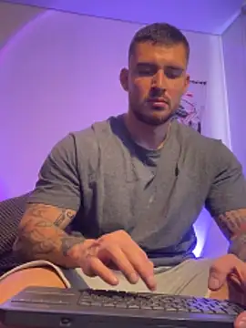 DimitriSullivan  online show from June 4, 2:45 pm