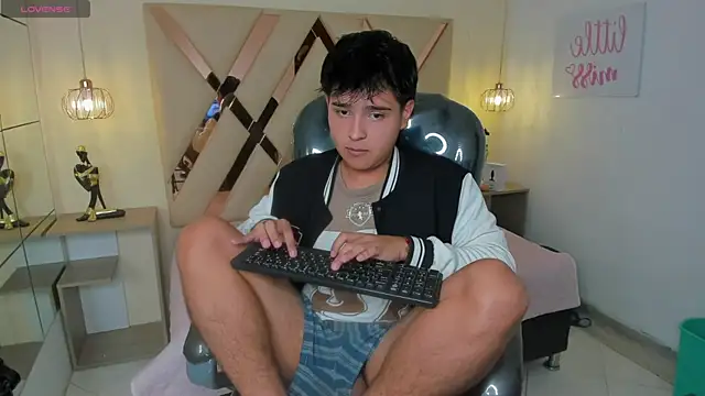 AndrewPherson online show from September 26, 12:47 pm