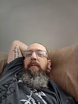 Huskers2020 online show from February 18, 7:21 pm