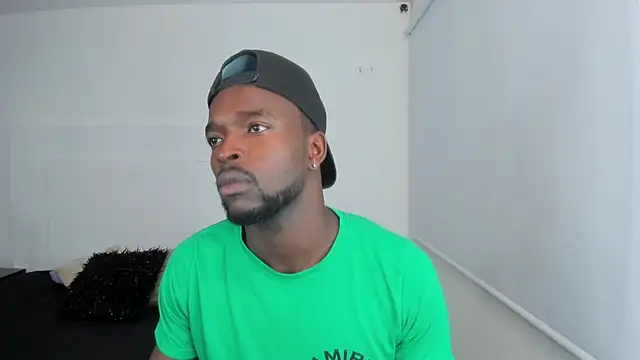 Dylan Taylor online show from January 12, 3:49 am