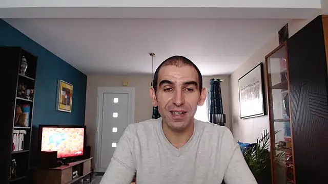 Snapshot of Samir_44200 chatting on October 29, 2:20 pm Samir 44200 online show from October 29, 2:20 pm