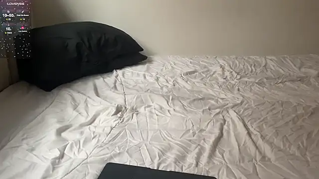 mapleg online show from March 4, 8:16 pm