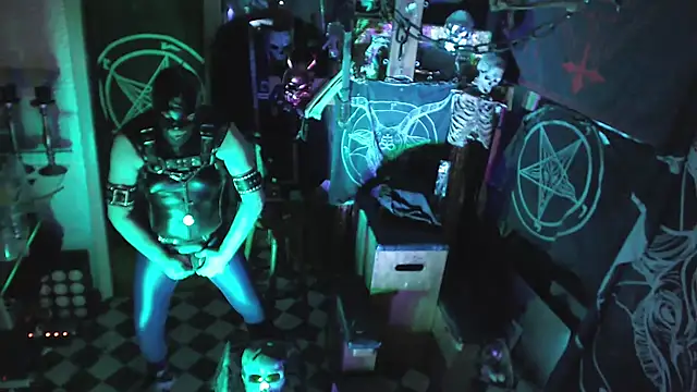 BULGEDEMON online show from October 31, 1:51 am