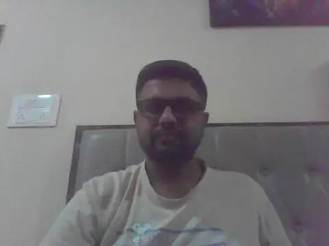 SexyyMotaLund57 online show from April 6, 1:34 pm