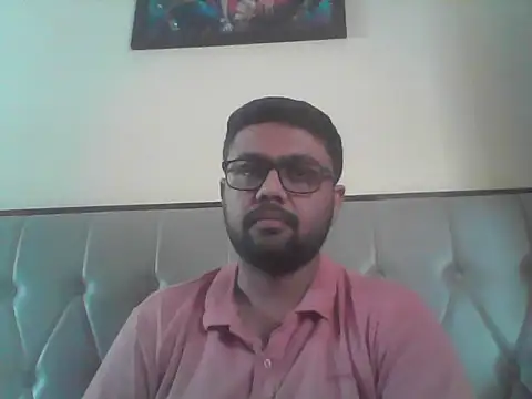 SexyyMotaLund57 online show from July 14, 5:22 am