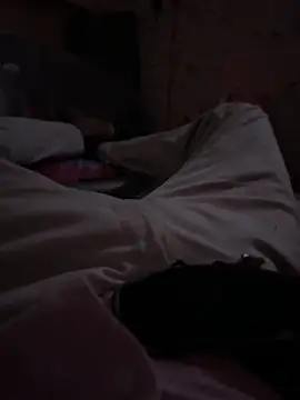 mahiking online show from March 14, 1:02 pm