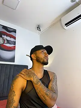 Robin Rief online show from February 16, 8:01 am