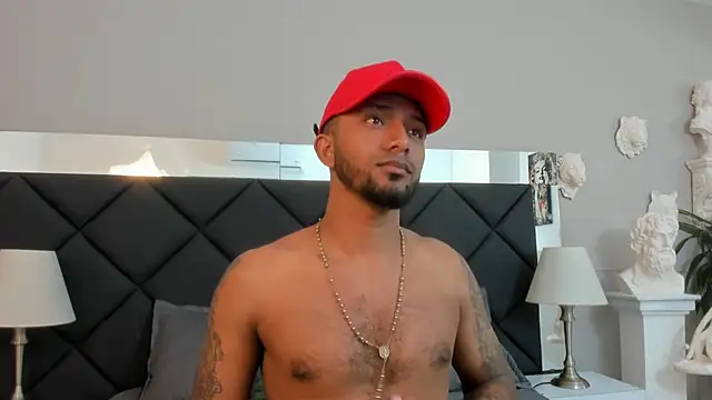 Robin Rief online show from November 19, 3:50 am