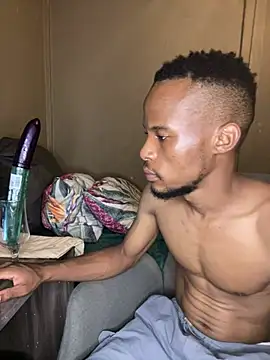 Snapshot of fathomless chatting on January 4, 9:41 pm fathomless online show from January 4, 9:41 pm