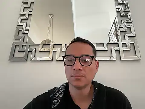 alex ruiz85 online show from February 13, 6:57 pm