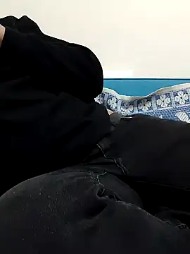 Snapshot of mertBy chatting on December 26, 7:49 pm mertBy online show from December 26, 7:49 pm