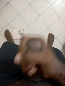 tharu111111 online show from October 15, 10:06 pm