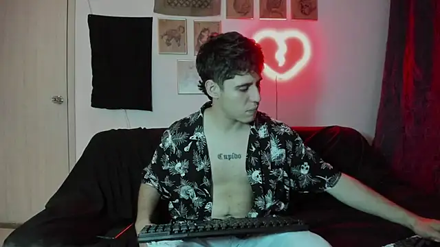 Snapshot of Antonello_Vannucci chatting on January 4, 8:16 pm Antonello Vannucci online show from January 4, 8:16 pm