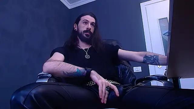 AxelColton online show from November 21, 10:58 am