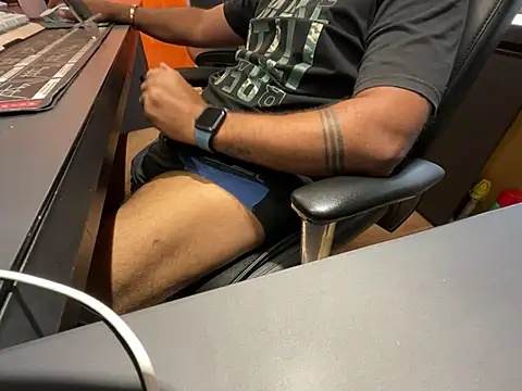 Nil Talreja online show from April 2, 9:17 am