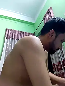 Snapshot of GildanK18 chatting on March 10, 2:48 pm GildanK18 online show from March 10, 2:48 pm