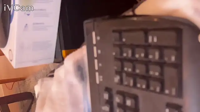 Snapshot of garihazar chatting on January 24, 12:20 pm garihazar online show from January 24, 12:20 pm