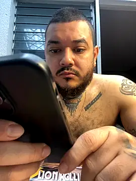 El Titan1998 online show from December 2, 1:03 pm